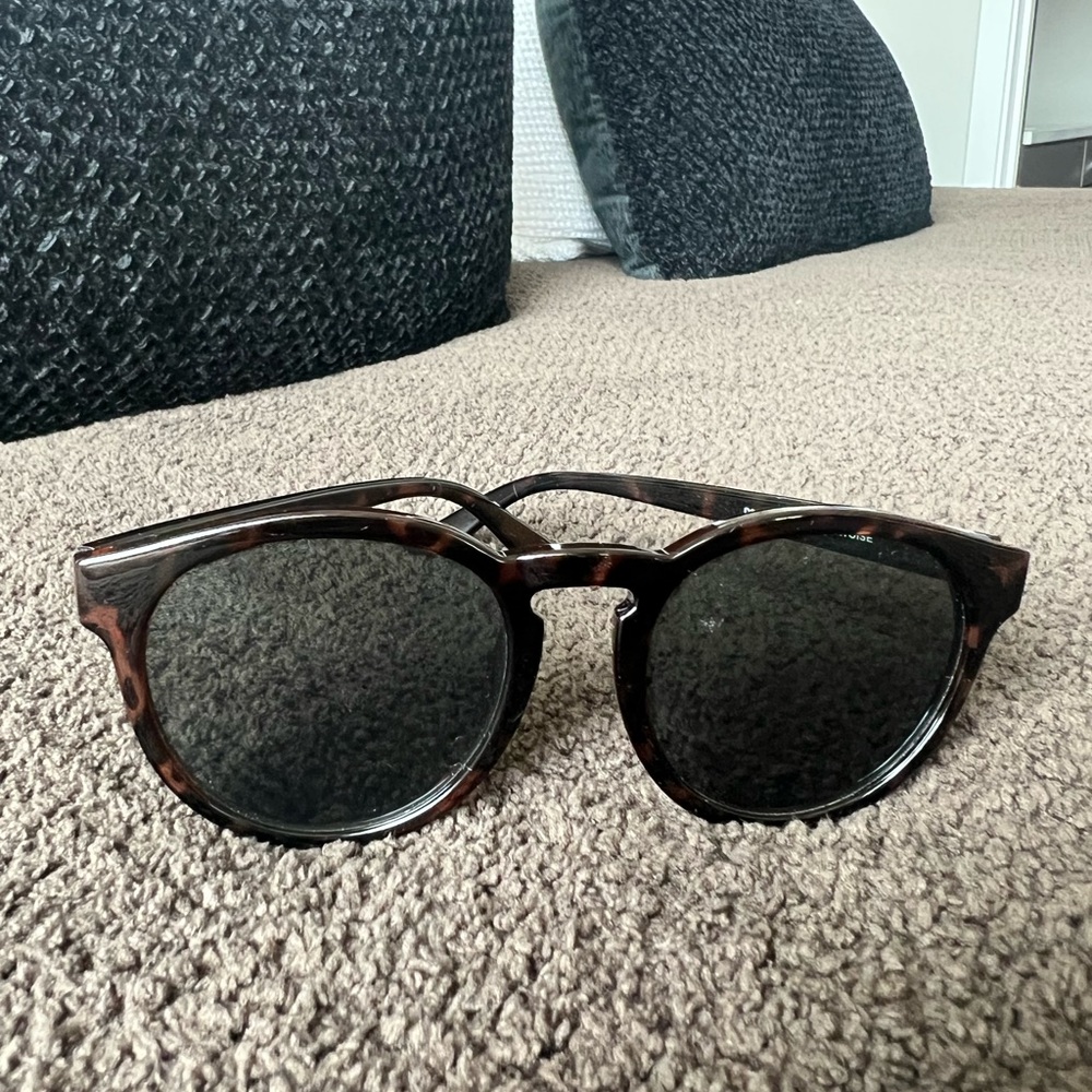 Lucky Brand Sunglasses